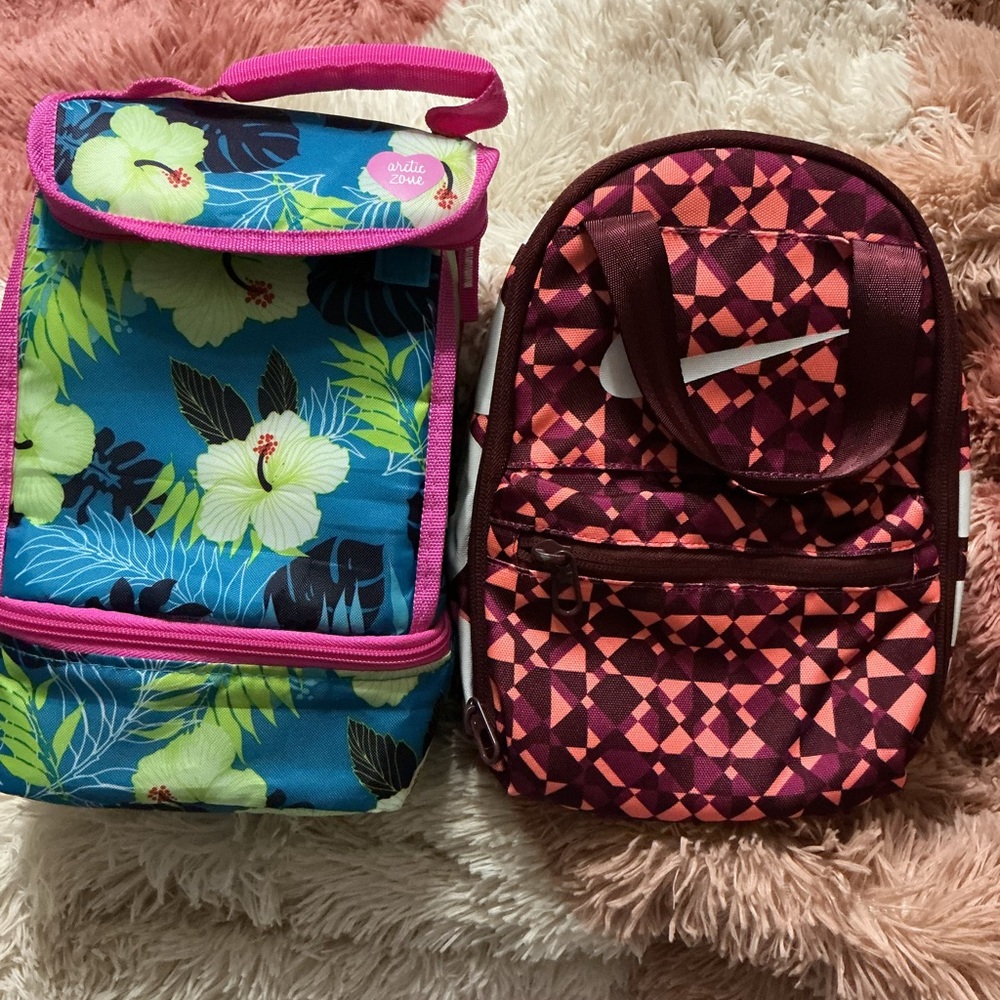 Floral and NIKE Lunch Bag Set
